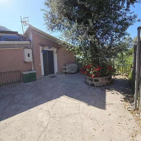 Bed and Breakfast Casa Rosola Colli di Fontanelle Exterior foto